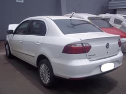VOLKSWAGEN VOYAGE 1.6 MI HIGHLINE 8V FLEX 4P MANUAL