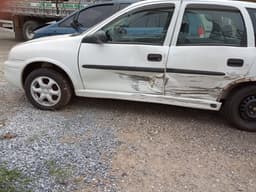 CHEVROLET CORSA 1.6 MPFI WIND 8V GASOLINA 4P MANUAL