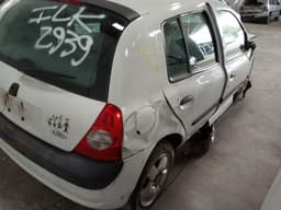 RENAULT CLIO 1.0 PRIVILÉGE 16V FLEX 4P MANUAL