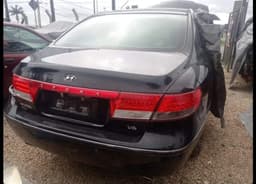 HYUNDAI AZERA 3.3 MPFI GLS SEDAN V6 24V GASOLINA 4P AUTOMÁTICO