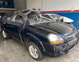 HYUNDAI TUCSON 2.0 GL 2WD 16V GASOLINA 4P MANUAL