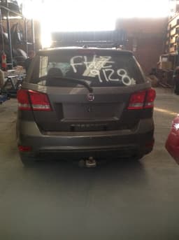 FIAT FREEMONT 2.4 EMOTION 16V GASOLINA 4P AUTOMÁTICO