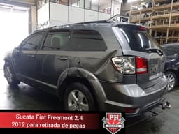 FIAT FREEMONT 2.4 EMOTION 16V GASOLINA 4P AUTOMÁTICO